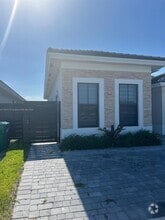 Building Photo - 1840 SW 144th Ave