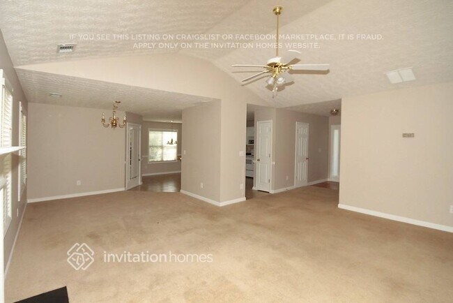 Foto del edificio - 2720 Hidden Creek Dr SW