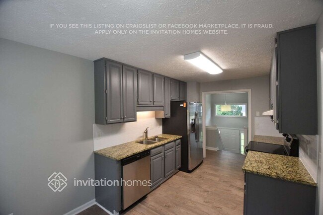Foto del edificio - 4400 Steeplechase Dr