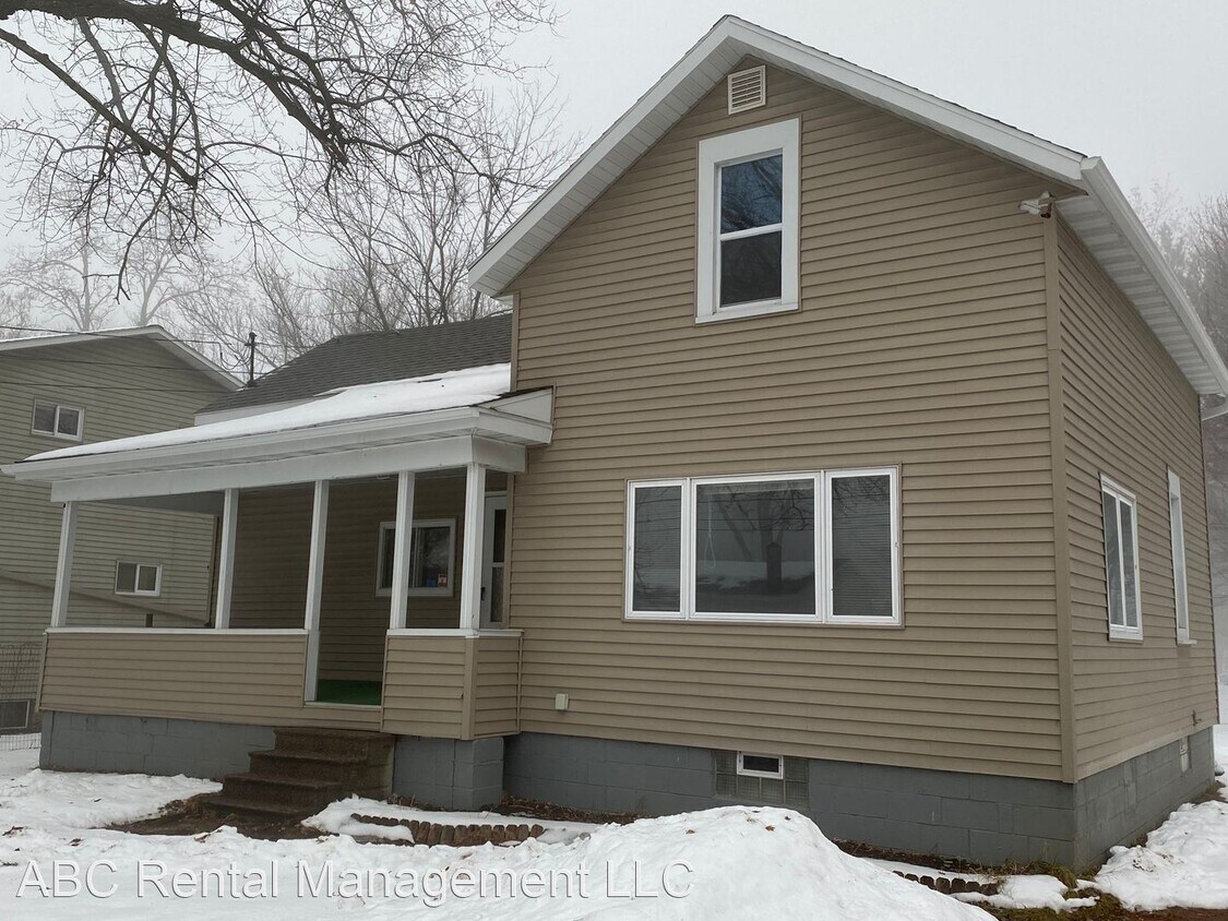 Primary Photo - 3 br, 1 bath House - 228 Wyatt Street