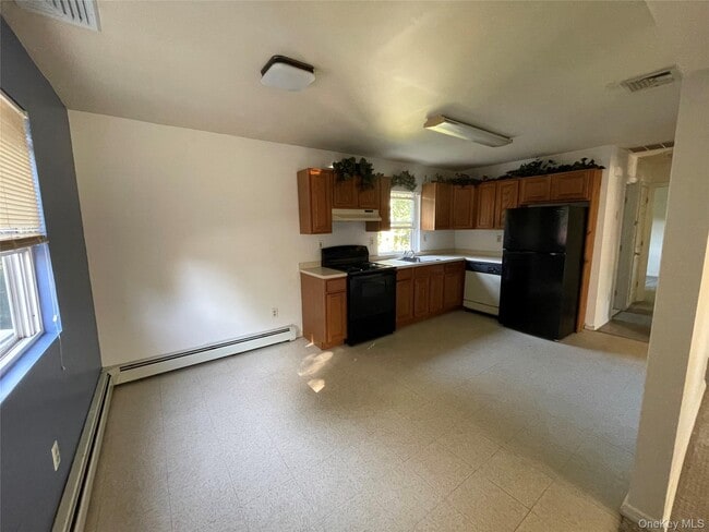 Building Photo - 31 Altamore St