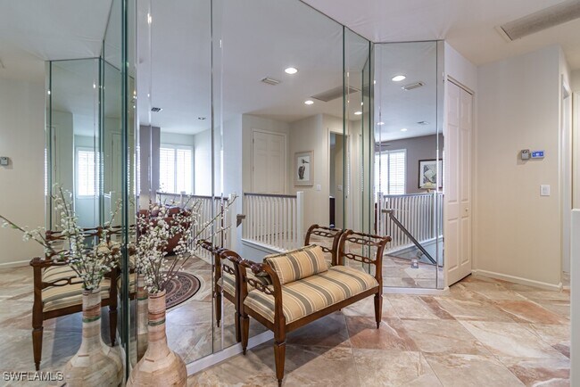 Foto del edificio - 8460 Abbington Cir