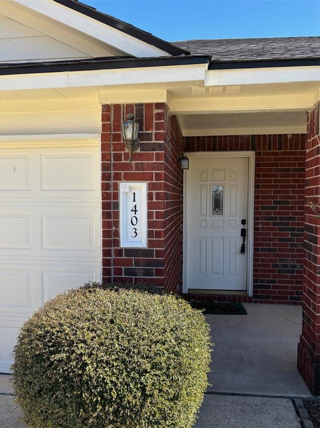 Foto del edificio - 1403 Haley Gray Dr