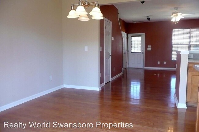 Foto del edificio - 3 br, 2.5 bath House - 5603 Amanda Lynn Lane