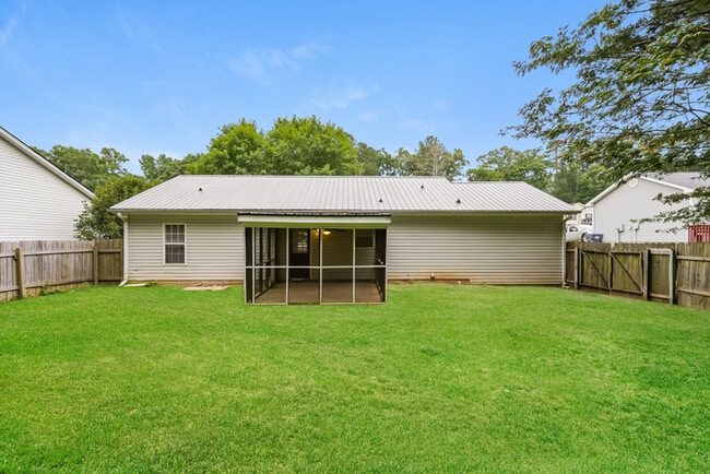 Foto del edificio - Fantastic 3bd/2ba home! Let yourself in!