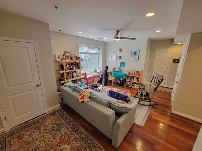 Foto del edificio - 5405 9th St NW