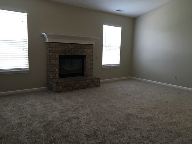 Building Photo - 2231 Tansel Grove Ln