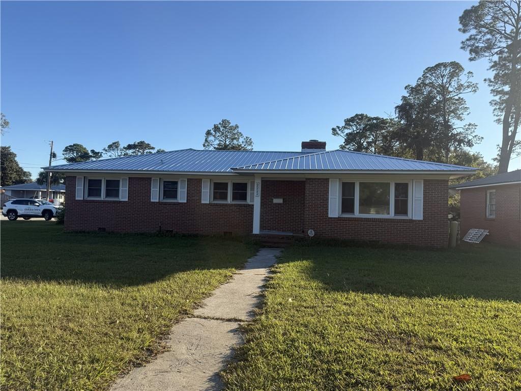 Foto principal - 2222 Parkwood Dr