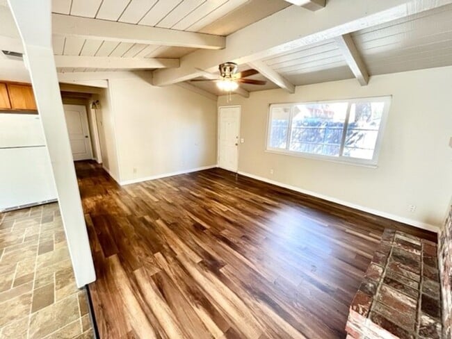 Building Photo - Available June 2026! Plus a $500 Visa Gift Card! Nice home with private front yard