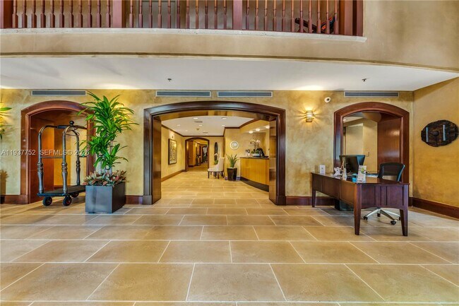 Foto del edificio - 2951 S Bayshore Dr