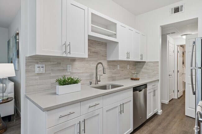 B - 2 habitaciones, 1 baño - 873 pies cuadrados - Cocina - Park Wood Apartments