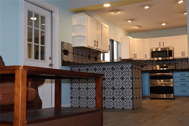 Foto del edificio - 3404 W Fielder St