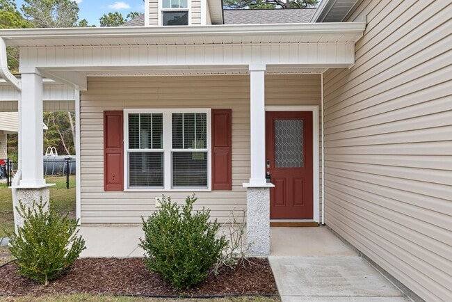 Building Photo - Hampstead Home For Rent