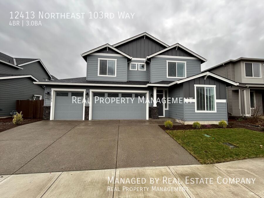 Foto principal - Vancouver Four Bedroom Home with Three Car...