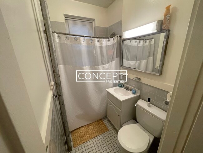 Foto del edificio - 143 Park Dr