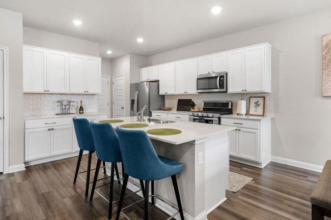 Building Photo - 8109 Mandela Bend