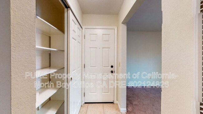 Building Photo - 7500 Bridgit Dr