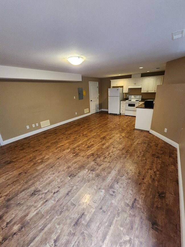 Building Photo - 45848 Verbena Dr