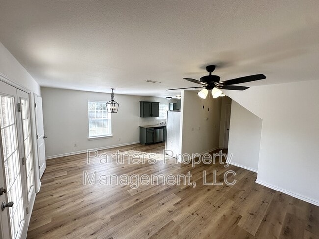 Foto del edificio - 12267 Rambling Rose Way