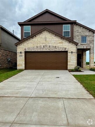 Building Photo - 2400 Castlebar Dr