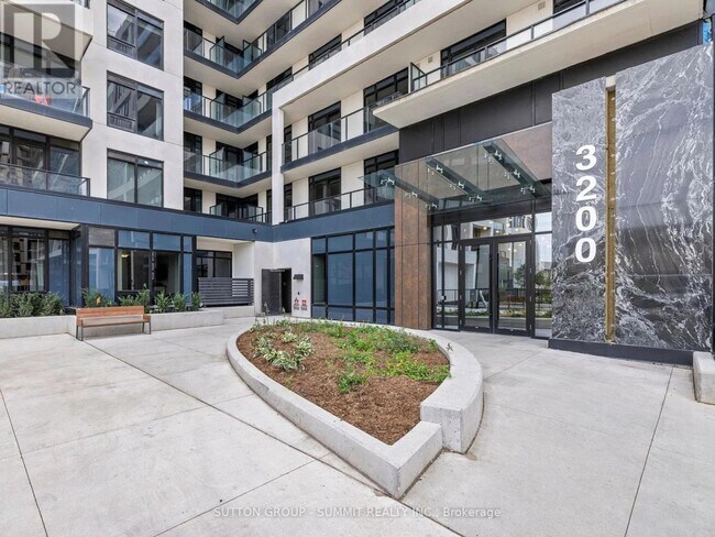 Building Photo - 3200 William Coltson Ave