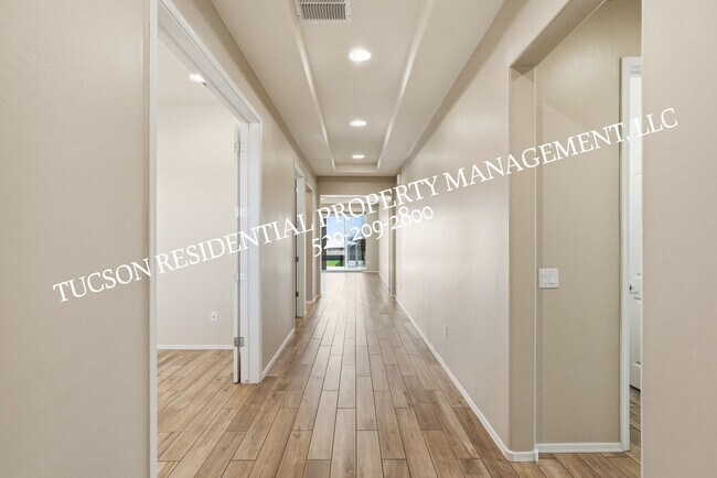 Building Photo - 12859 E Ursa Major Wy