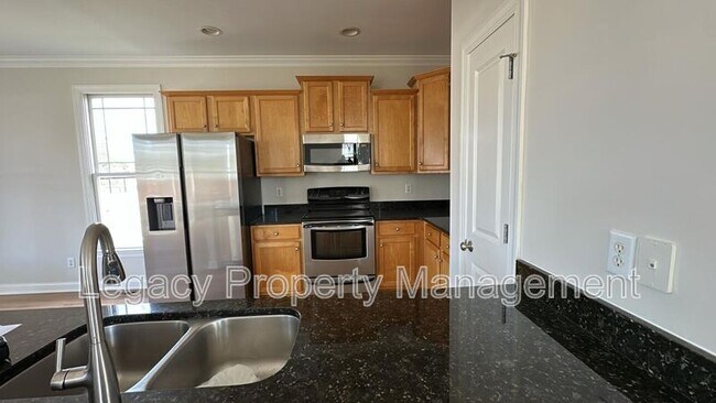 Foto del edificio - 40 Golden Oats Dr