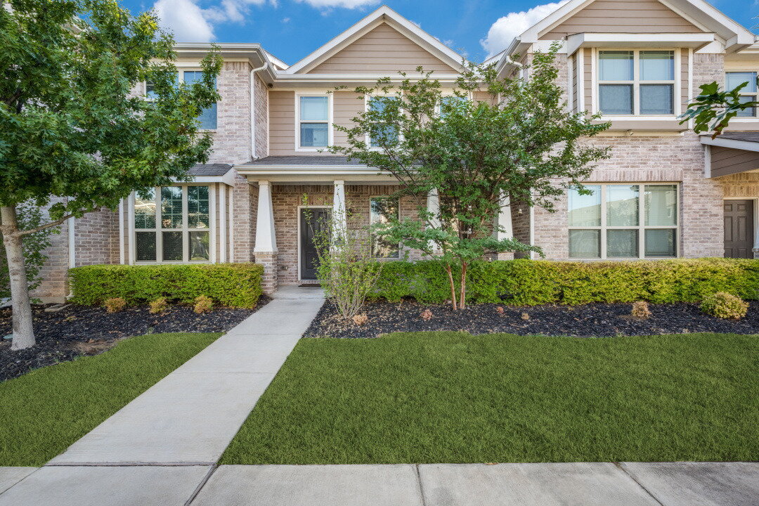Photo - "Charming 2-Bedroom Townhouse with 2.5 Baths and Spacious 1,468 Sq Ft Living at 3304 Becker Drive, D