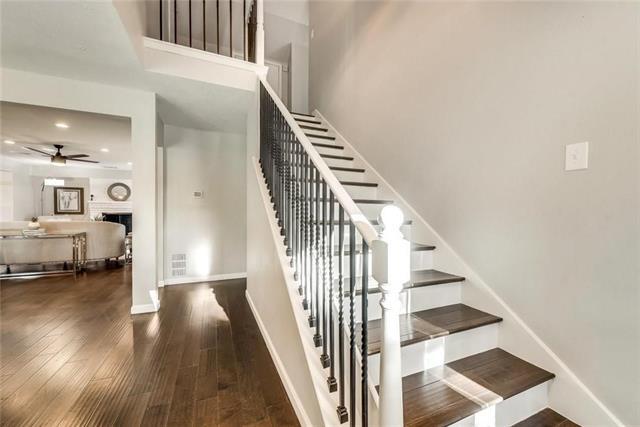 Building Photo - 8044 Woodhue Cir