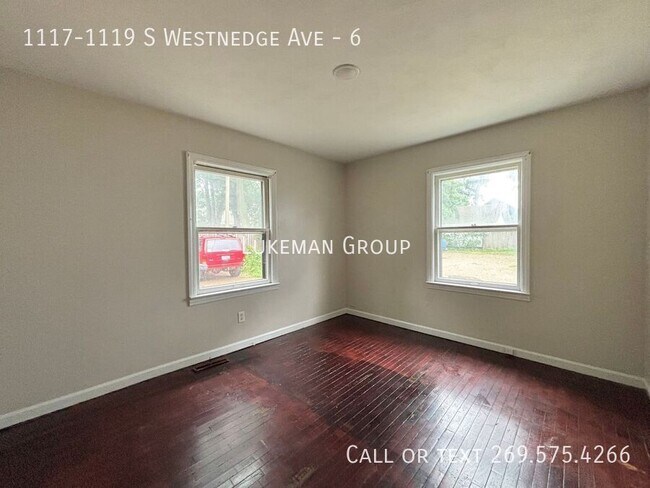 Foto del edificio - 1117-1119 S Westnedge Ave-6