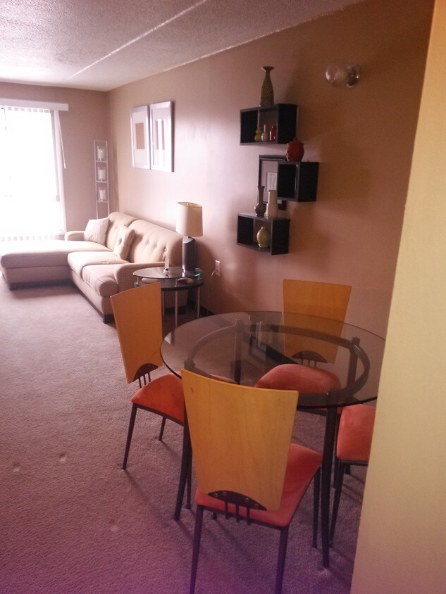 Foto principal - 888 Pallister St