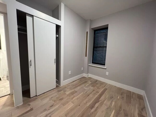 Foto del edificio - 100 W 139th ST