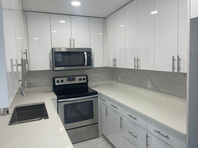 Foto del edificio - 4717 Carver St