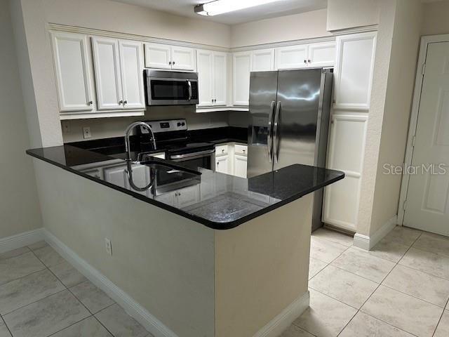 Building Photo - 13838 Fairway Island Dr