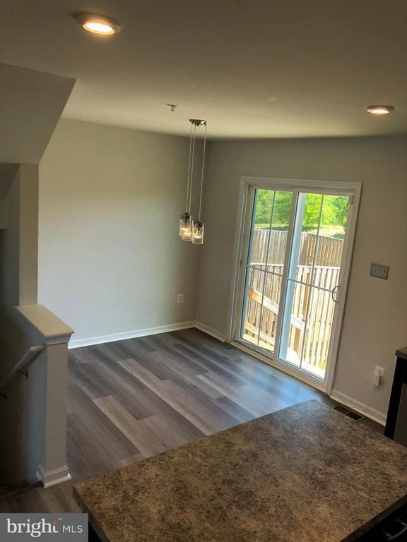 Building Photo - 46350 Creeping Primrose Ln