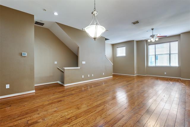 Building Photo - 4121 McKinney Ave