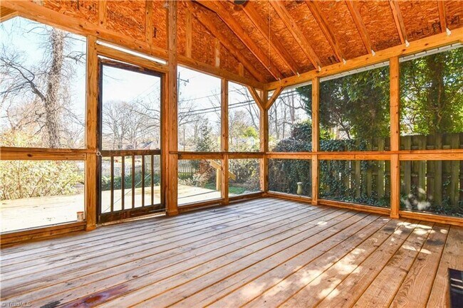 Foto del edificio - Lindley Park 3 bedroom