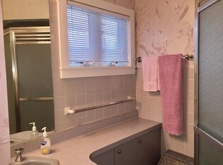 Foto del edificio - 81 Fort Amherst Rd