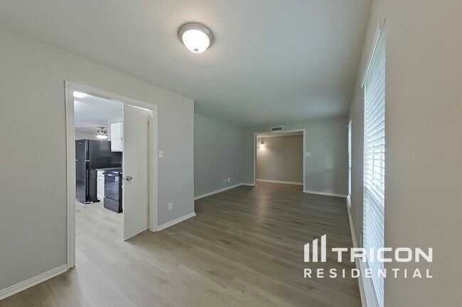 Foto del edificio - 1617 Wilderness Trail