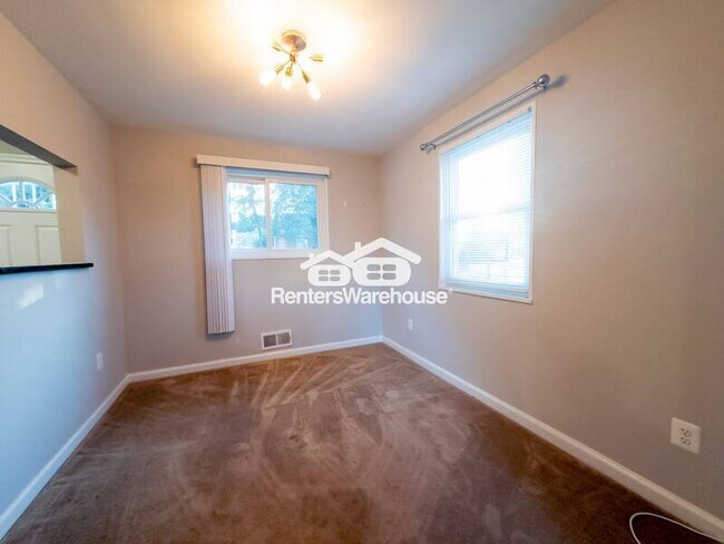 Foto del edificio - 709 Sheridan St