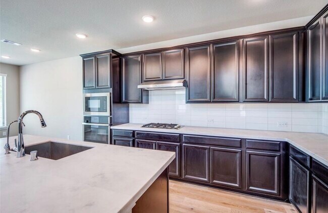 Building Photo - 523 Timber Voyage Ct