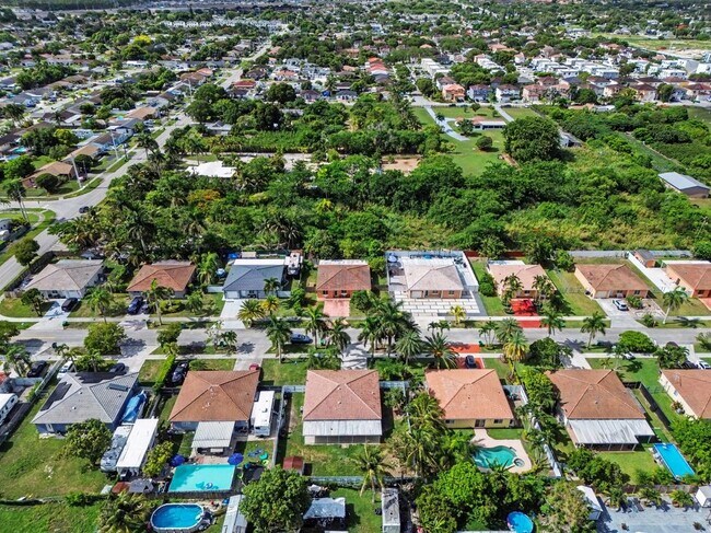 Foto del edificio - 13435 SW 257th Terrace