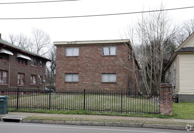 Building Photo - Mclemore 5 Unit