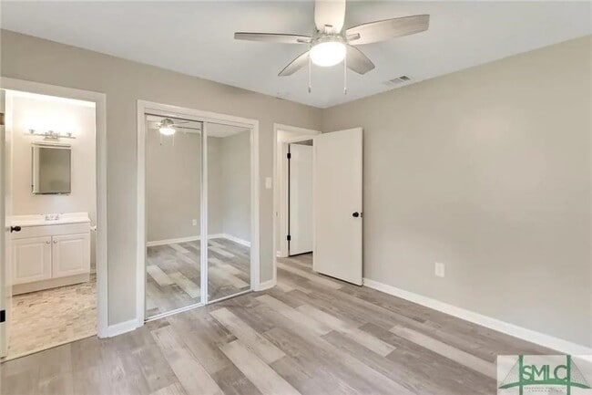 Building Photo - 302 Larbre Rd