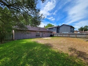 Building Photo - 3415 Wingdale Ct