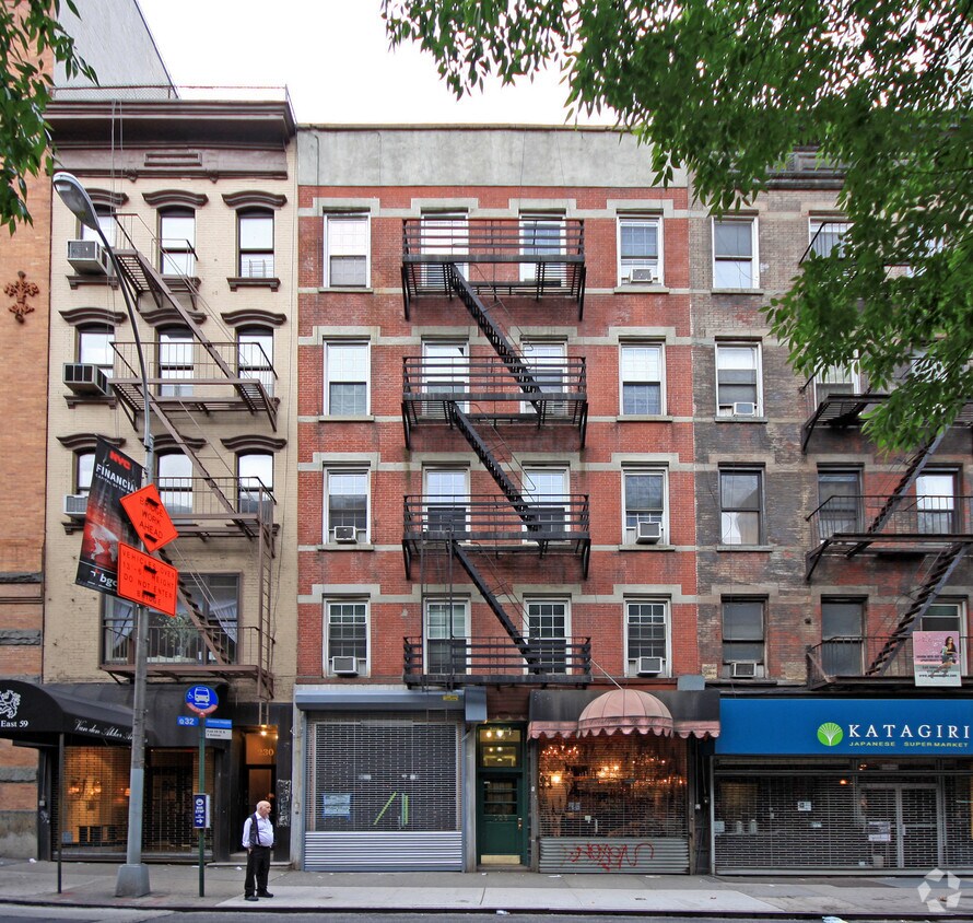 Building Photo - 226-228 E 59th St