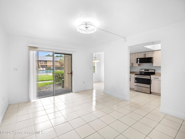 Foto del edificio - 168 Ulster Ct