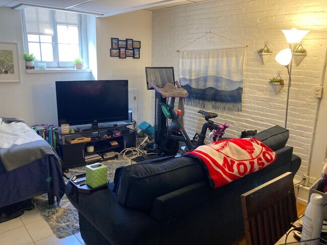 Foto del edificio - 32 Irving St