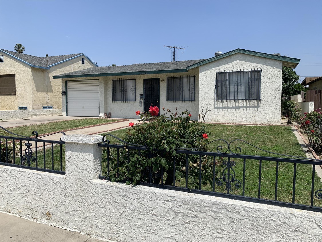 13115 12th St, Chino, CA 91710 Townhome Rentals in Chino CA