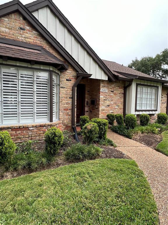Primary Photo - 2307 Brookmere Dr